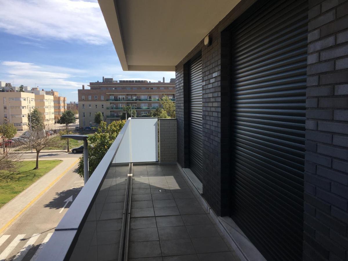 Modern & Sunny Apartment Near Valencia Paiporta Kültér fotó
